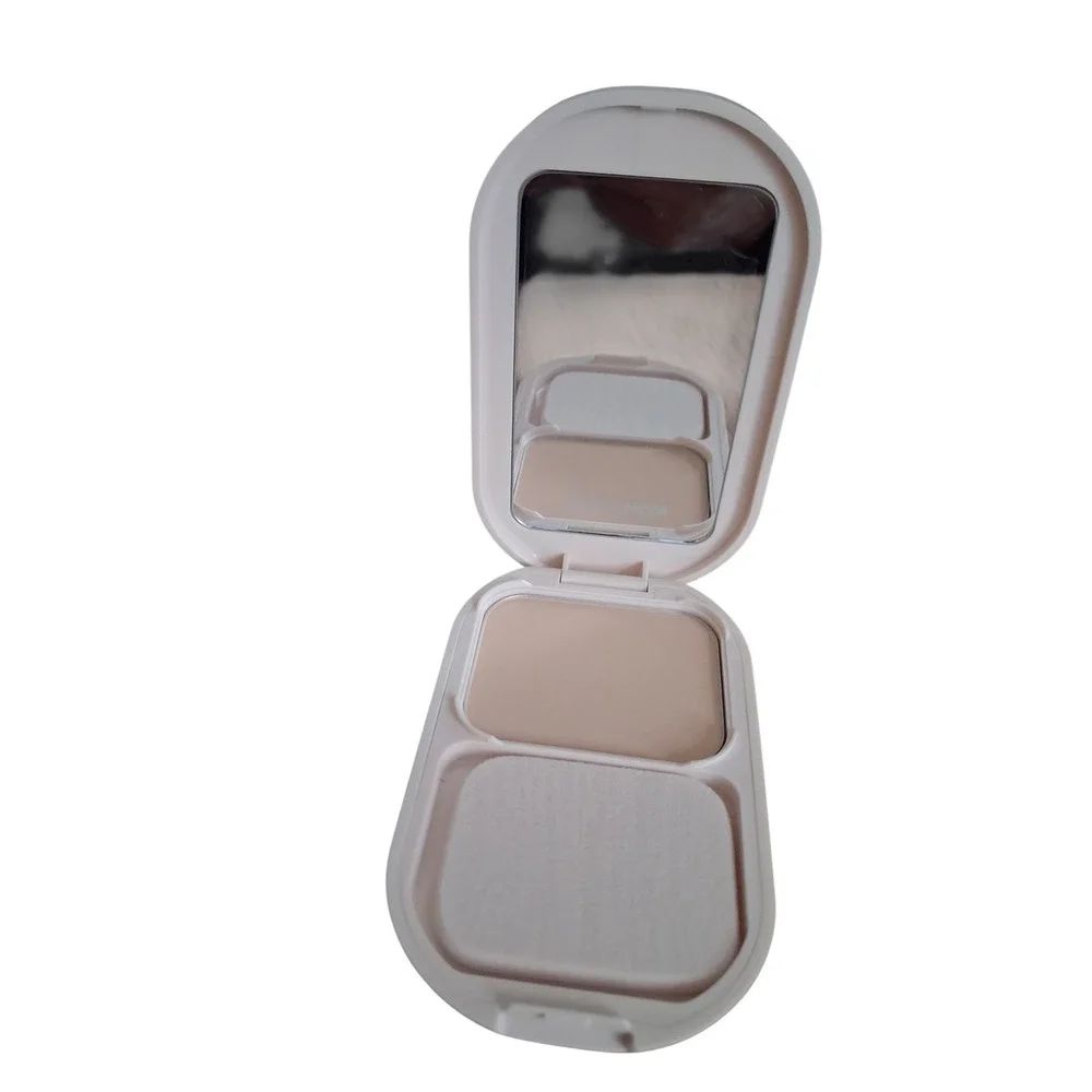 Laura Mercier Real Flawless Feather Matte Powder Foundation 1N Marzipan 16Hour